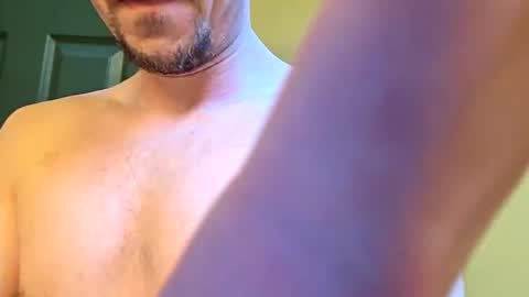 Snapshot of mclovinmackay chatting on February 12, 6:58 pm mclovinmackay online show from February 12, 6:58 pm