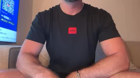 mcr8080 online show from February 1, 5:39 am