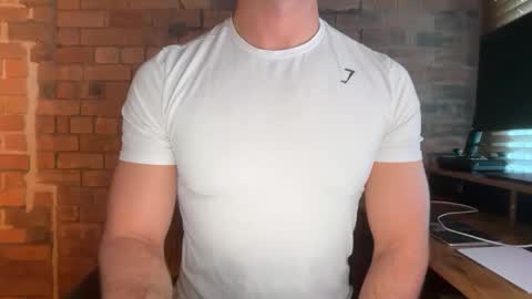 mcr8080 online show from April 13, 5:35 am