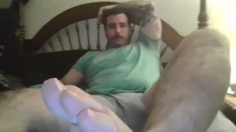 Snapshot of mdavis1six chatting on January 16, 12:55 am Davis online show from January 16, 12:55 am