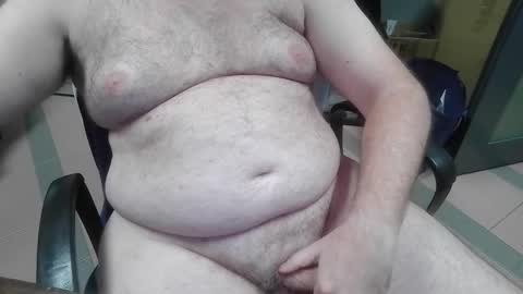 mdm1981 online show from September 18, 7:49 pm