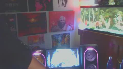 Snapshot of mdtpoker chatting on October 24, 12:52 am Poker online show from October 24, 12:52 am