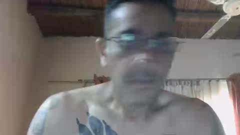Snapshot of mdzarg chatting on November 2, 1:24 pm alejandro online show from November 2, 1:24 pm