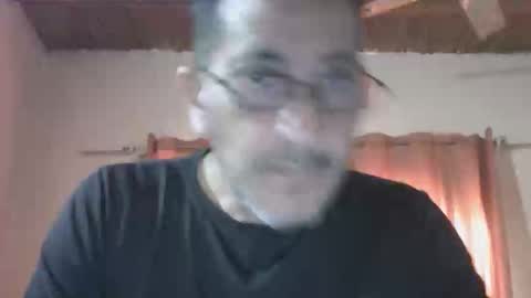 Snapshot of mdzarg chatting on April 12, 2:55 pm alejandro online show from April 12, 2:55 pm