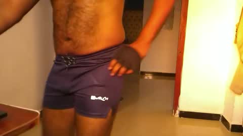 Snapshot of me_hai12 chatting on April 8, 12:27 pm me_hai12 online show from April 8, 12:27 pm