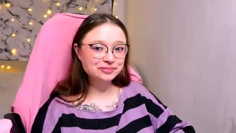 Snapshot of me_hanna chatting on February 13, 3:07 am Hanna online show from February 13, 3:07 am