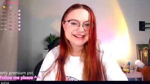 Snapshot of me_hanna chatting on October 2, 10:39 pm Hanna online show from October 2, 10:39 pm