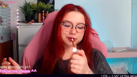 Snapshot of me_hanna chatting on November 10, 12:09 am Hanna online show from November 10, 12:09 am