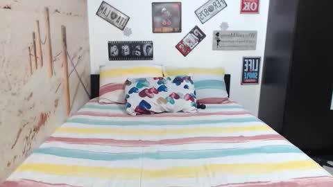 Snapshot of meaowmela chatting on September 26, 11:25 am MeaowMela online show from September 26, 11:25 am