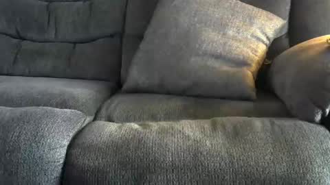 Snapshot of meathome3 chatting on December 16, 3:32 pm me at home online show from December 16, 3:32 pm