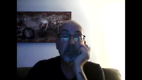 Snapshot of meathome3 chatting on January 27, 4:20 am me at home online show from January 27, 4:20 am