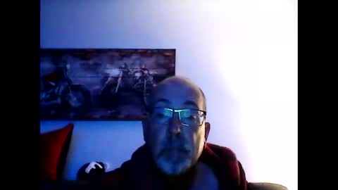 Snapshot of meathome3 chatting on October 6, 10:12 am me at home online show from October 6, 10:12 am