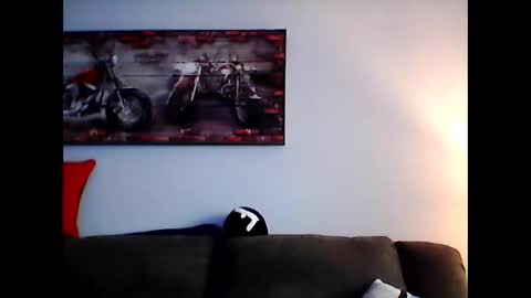 me at home online show from March 14, 2:44 pm