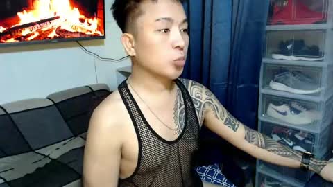Snapshot of meatycockasian chatting on August 3, 11:59 am DAMON online show from August 3, 11:59 am
