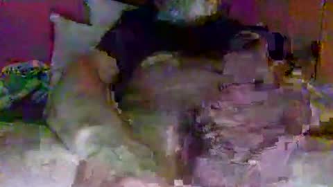 mecalientasmucho online show from April 20, 7:04 pm