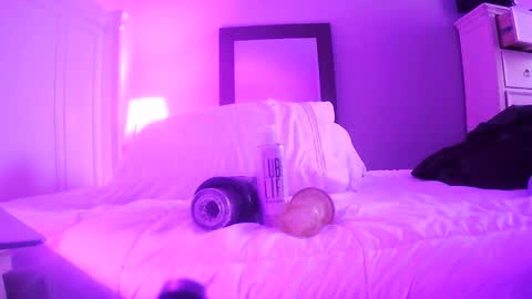 Snapshot of mecrago chatting on May 1, 6:51 am mecrago online show from May 1, 6:51 am