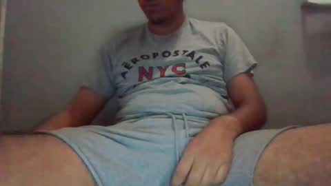 Snapshot of med109_1 chatting on December 8, 3:35 pm med109_1 online show from December 8, 3:35 pm