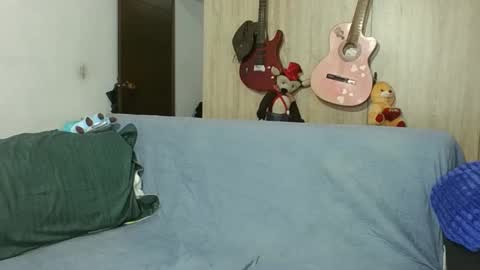 medellin morx online show from October 8, 5:27 am