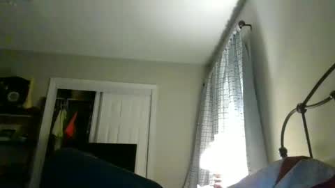 Snapshot of medic243 chatting on December 3, 2:03 am Medicineman online show from December 3, 2:03 am