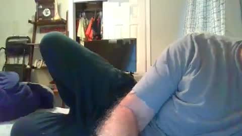 Snapshot of medic243 chatting on December 6, 12:27 pm Medicineman online show from December 6, 12:27 pm