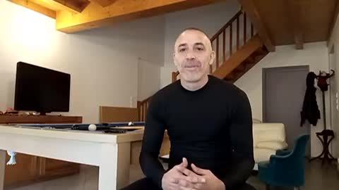 Meditmtc online show from December 6, 1:33 pm