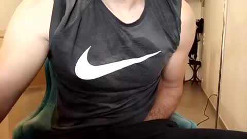 Meditmtc online show from December 10, 4:49 pm