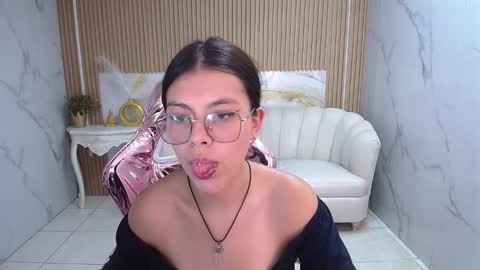 Snapshot of medusa11_s chatting on September 30, 8:47 pm medusa11_s online show from September 30, 8:47 pm