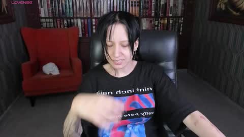 Snapshot of medusagorgona_ chatting on September 11, 6:35 am Medusa online show from September 11, 6:35 am