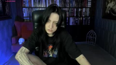Snapshot of medusagorgona_ chatting on December 5, 6:59 pm Medusa online show from December 5, 6:59 pm
