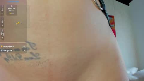 Snapshot of meduza_sexy_caramel chatting on September 12, 3:56 pm Baio online show from September 12, 3:56 pm