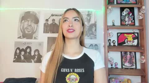 Emily online show from November 20, 11:15 pm