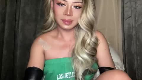 GODDESS OF ALL GODDESSES online show from November 19, 6:13 am