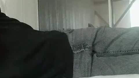 meforu21 online show from December 8, 9:57 am