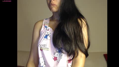 Snapshot of meg4nmiau chatting on January 8, 2:25 am Meg4n Miauuuu online show from January 8, 2:25 am