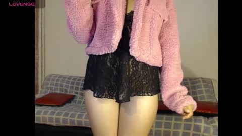 Snapshot of meg4nmiau chatting on February 23, 12:48 pm Meg4n Miauuuu online show from February 23, 12:48 pm