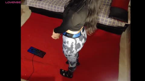 Snapshot of meg4nmiau chatting on February 25, 9:53 am Meg4n Miauuuu online show from February 25, 9:53 am