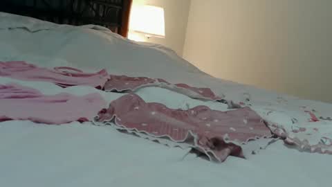 Snapshot of megadon1990 chatting on December 16, 1:43 am megadon1990 online show from December 16, 1:43 am