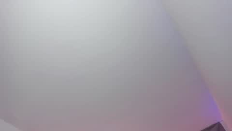 Snapshot of megan__monroe chatting on June 11, 12:32 am megan__monroe online show from June 11, 12:32 am
