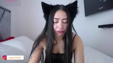 Megan Bluee online show from September 8, 3:00 pm