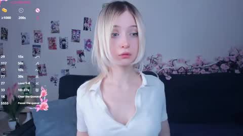 Megan and Anna online show from April 22, 5:25 pm