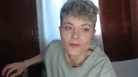 Megan and sophi online show from May 5, 10:29 pm