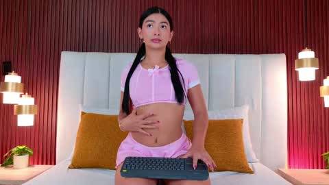 Carolina Paez online show from October 3, 12:35 pm