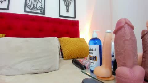 Snapshot of megan_fox_22 chatting on November 13, 1:04 am Megan online show from November 13, 1:04 am