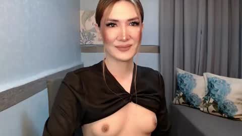 Megan online show from March 15, 8:15 pm