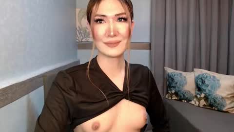 Megan online show from April 18, 6:45 pm