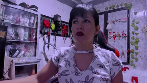 megan grace 20 online show from December 16, 11:44 am