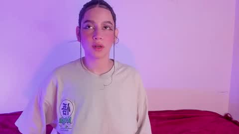 Snapshot of megan_jenner1 chatting on March 4, 8:09 am megan_jenner1 online show from March 4, 8:09 am