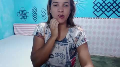 Snapshot of megan_little_ chatting on February 23, 3:29 pm amanda online show from February 23, 3:29 pm