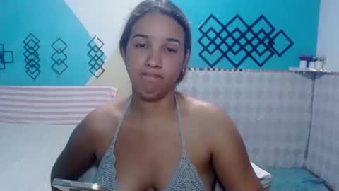 Snapshot of megan_little_ chatting on February 28, 6:41 pm amanda online show from February 28, 6:41 pm