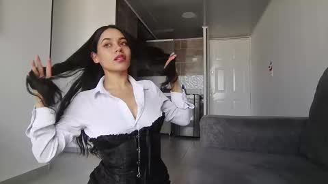 Megan online show from December 16, 4:56 pm